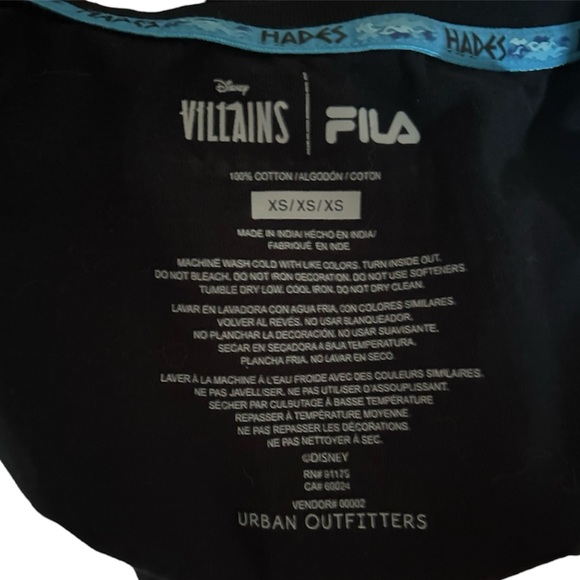 5/25$ ✨ Fila Crop Top 💙🩵🖤 - Picture 4 of 4